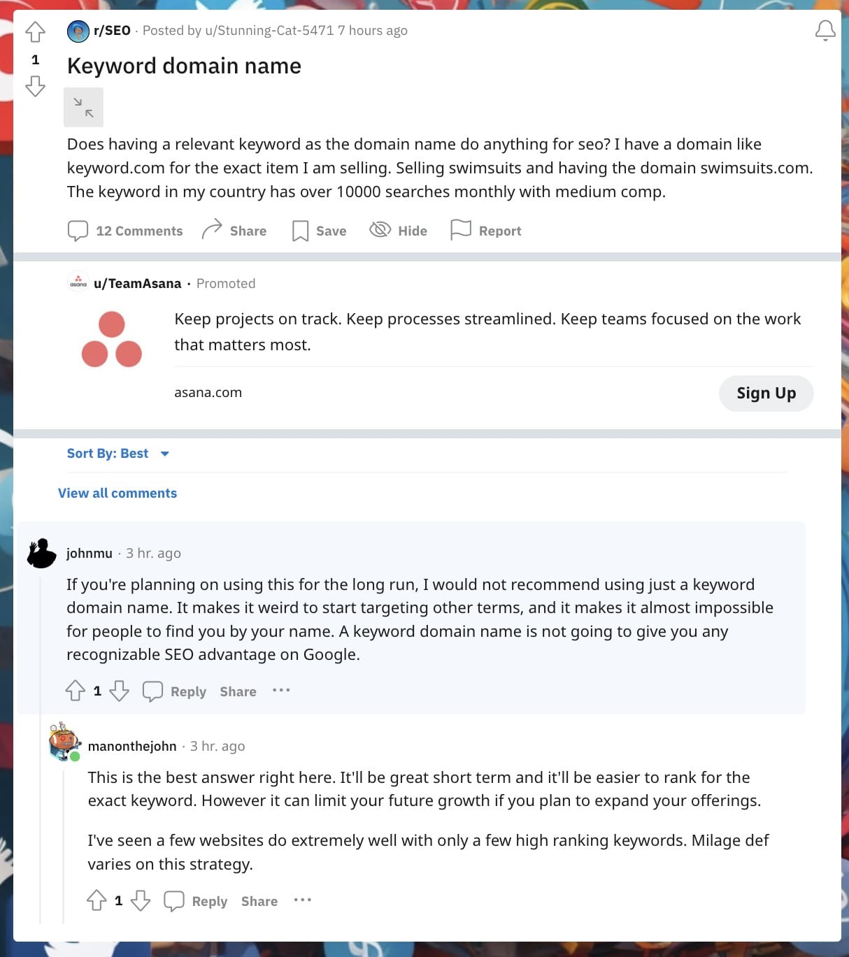 capture d'écran Reddit sur l'importance des mots clés dans un nom de domaine