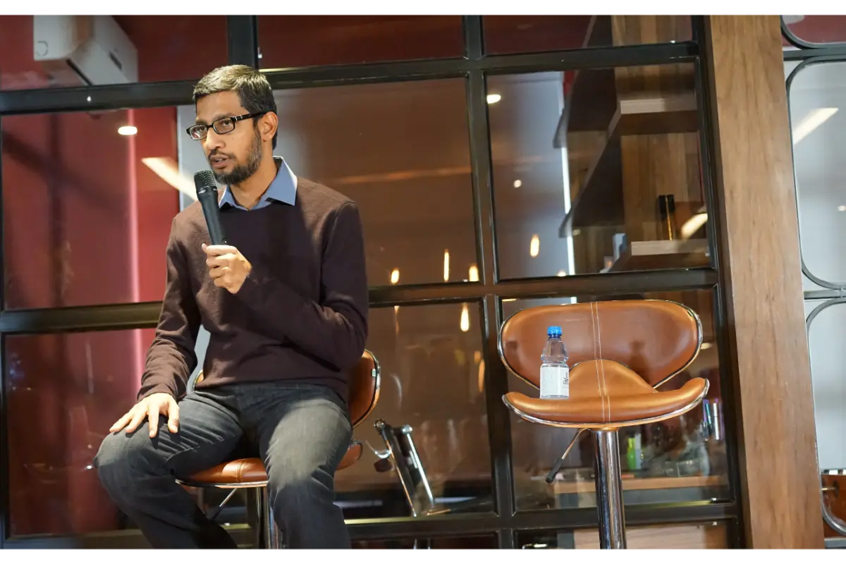 Le PDG de Google l’affirme haut et fort : les modèles d’IA de la firme sont tout aussi compétitifs que ceux de la concurrence