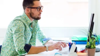 Les accroches SEO que j’utilise pour doubler le temps de lecture